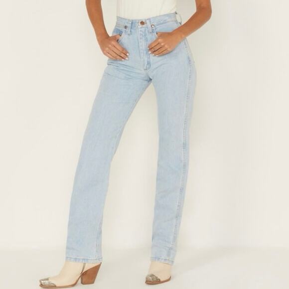 Wrangler Denim - NWT Wrangler the original cowboy cut natural rise 14 MWZ boot cut jeans